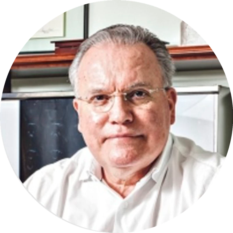 Dr. Cesar Alfredo Pusch Kubiak